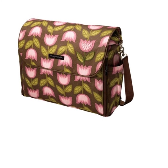 Petunia Pickle Bottom Handbags - ⭐️Petunia Pickle Bottom- flower 🌸 diaper bag